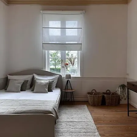 Privates Zimmer In Villa Mit Blick Auf Die Elbe Hamburg Exterior photo